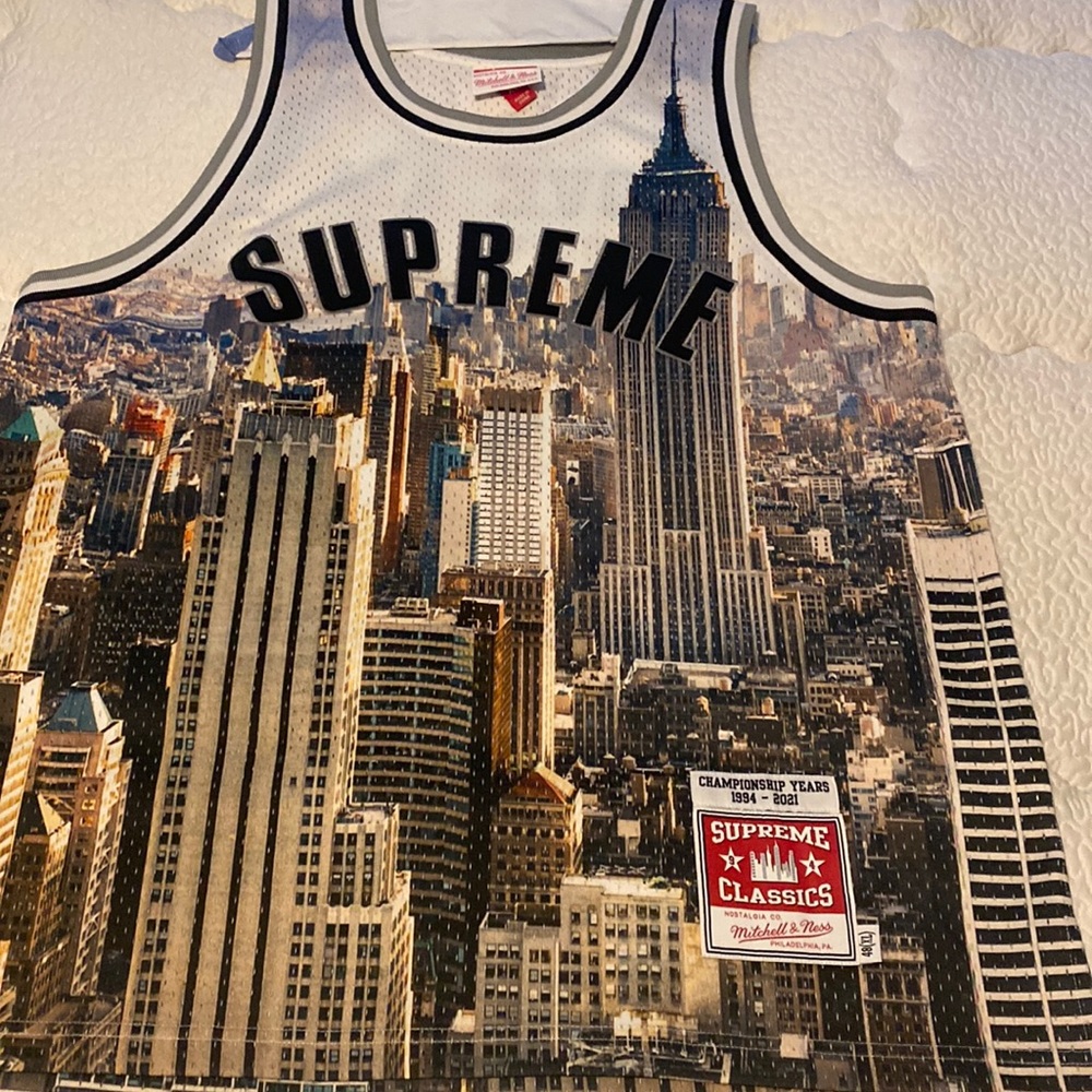 Supreme Mitchell ness jersey size xl